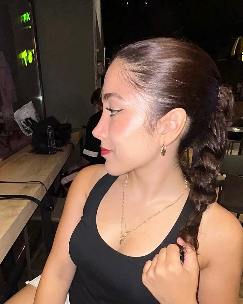 Half Barbie Nose - Half Natural Nose-1 Half Barbie Nose - Half Natural Nose-1